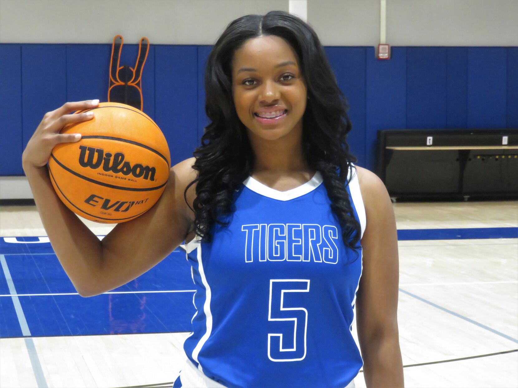 Large School - Olivia Porter.JPG